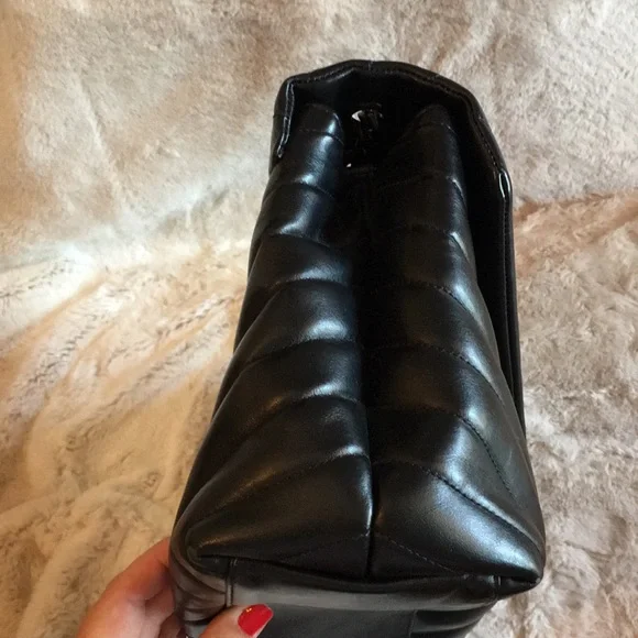 Yves Saint Laurent Lou Lou black YSL bag - Picture 16 of 17
